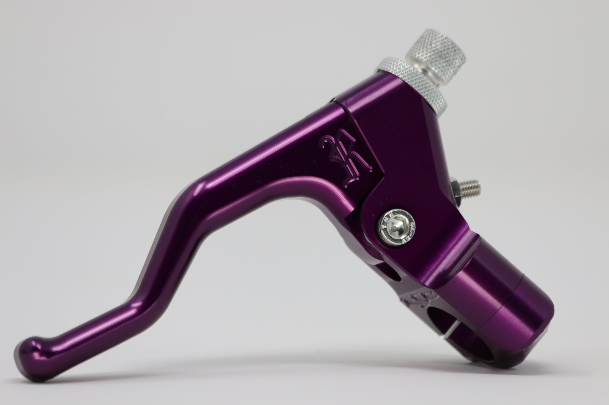 9902BCC0-6038-41B1-9F7D-