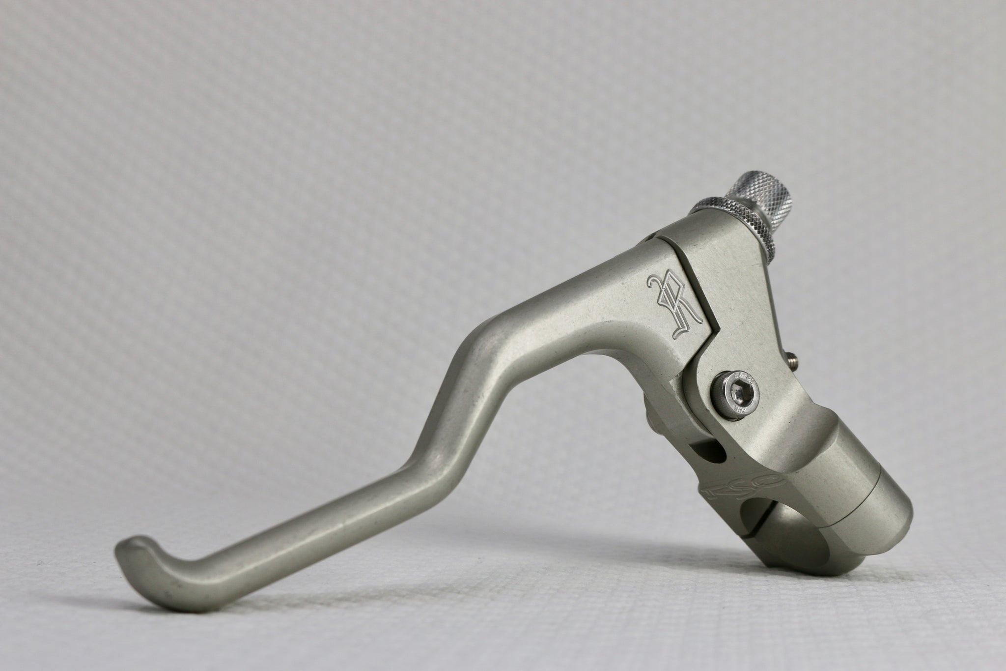 EE84896D-26AE-4EB0-978D-